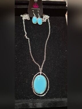 paparazzi Silver Necklace and Earring Set — Bright Turquoise Cabochons